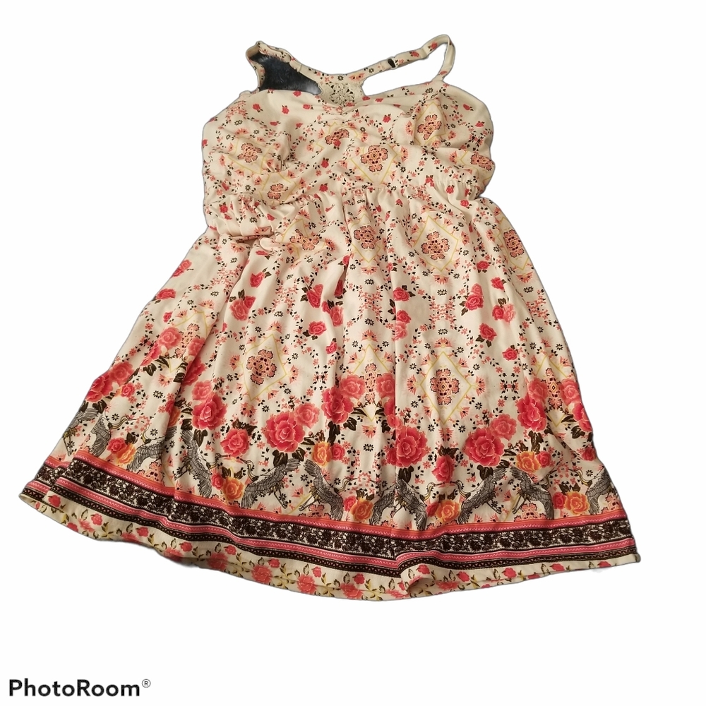 Summer Dress - Picture 2 of 5